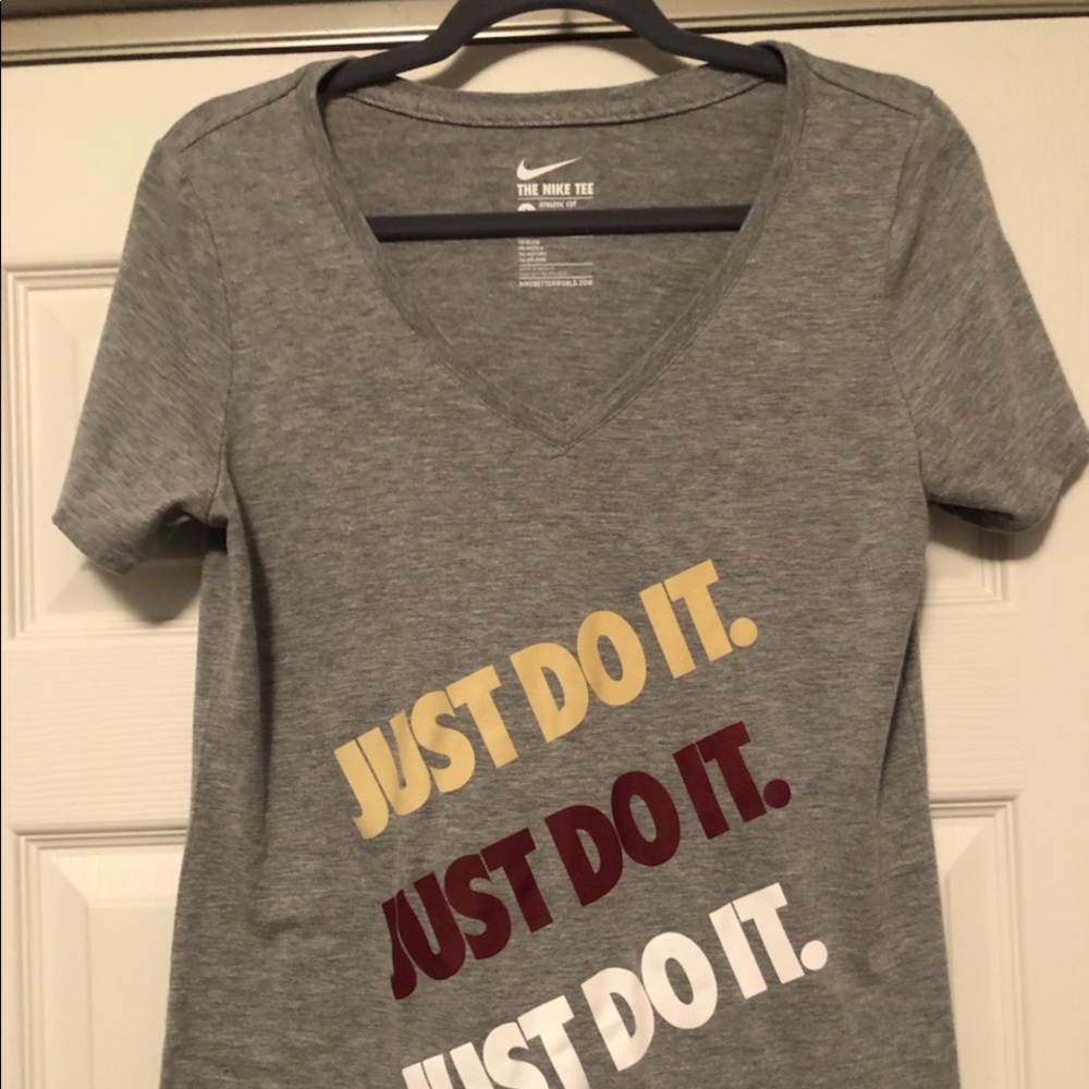 Nike T-shirt